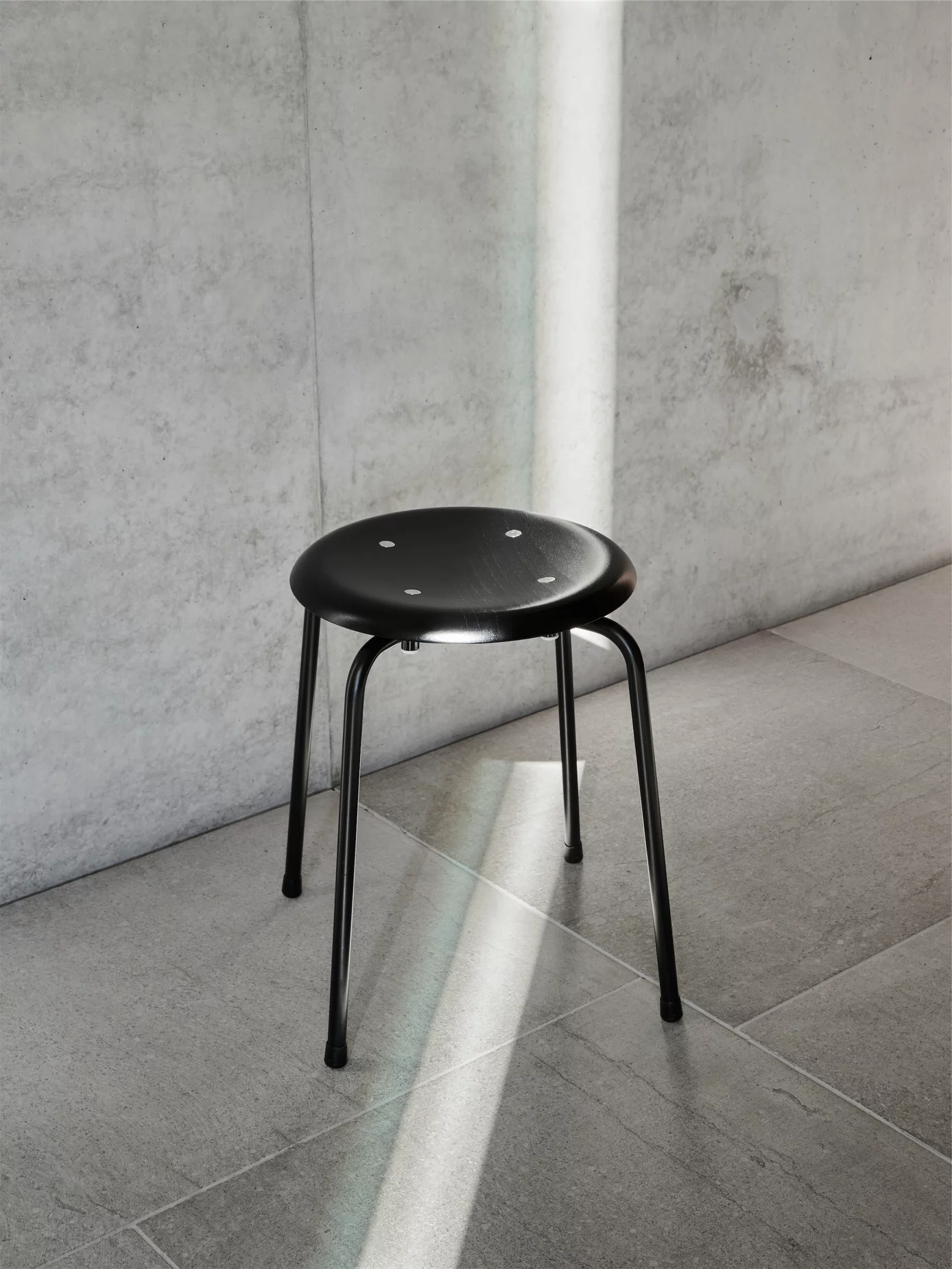 S38S – Classic Collection