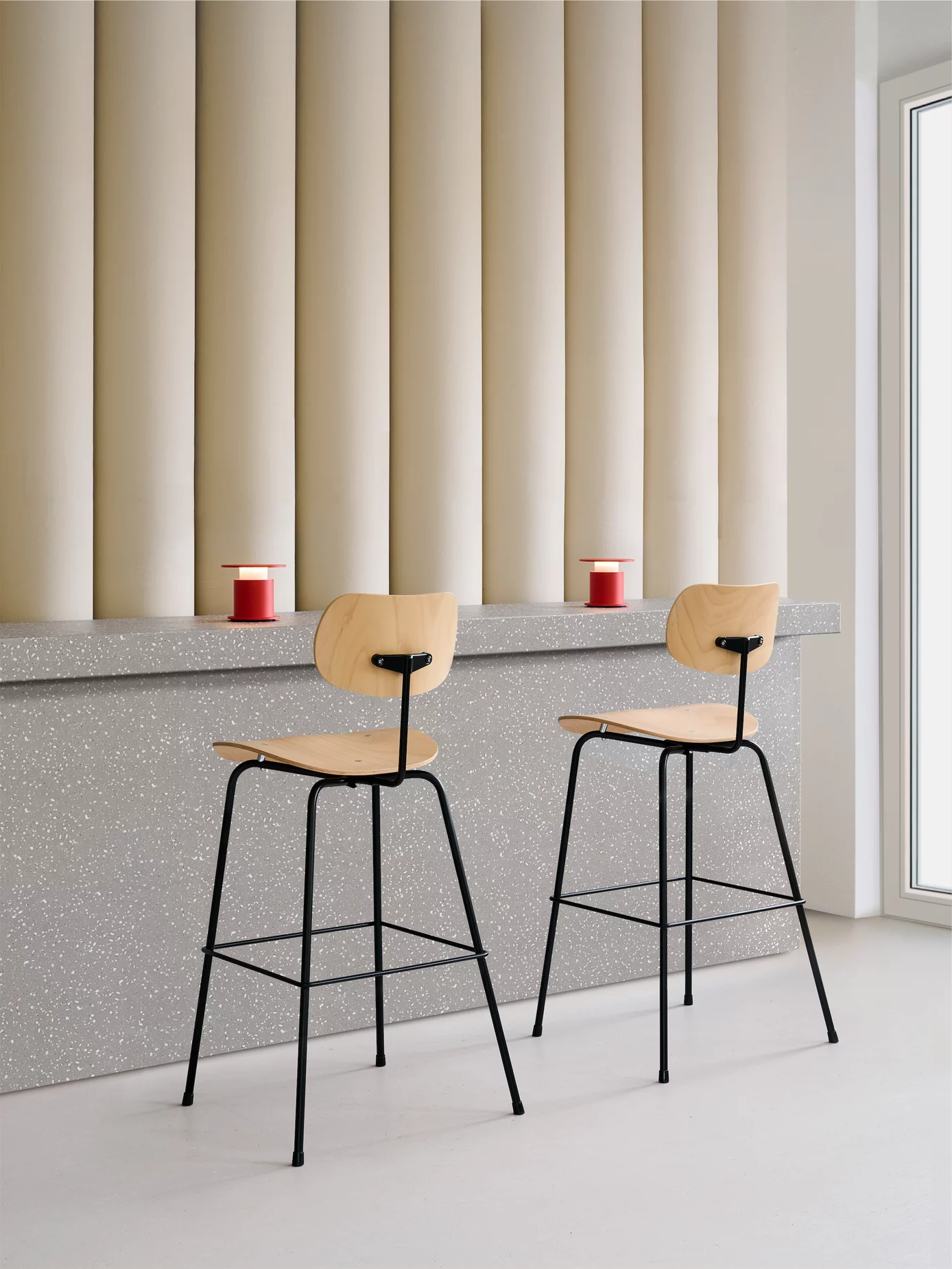 wilde-spieth_classic-collection_sb68_2.jpg SB 68 chair – Classic Collection