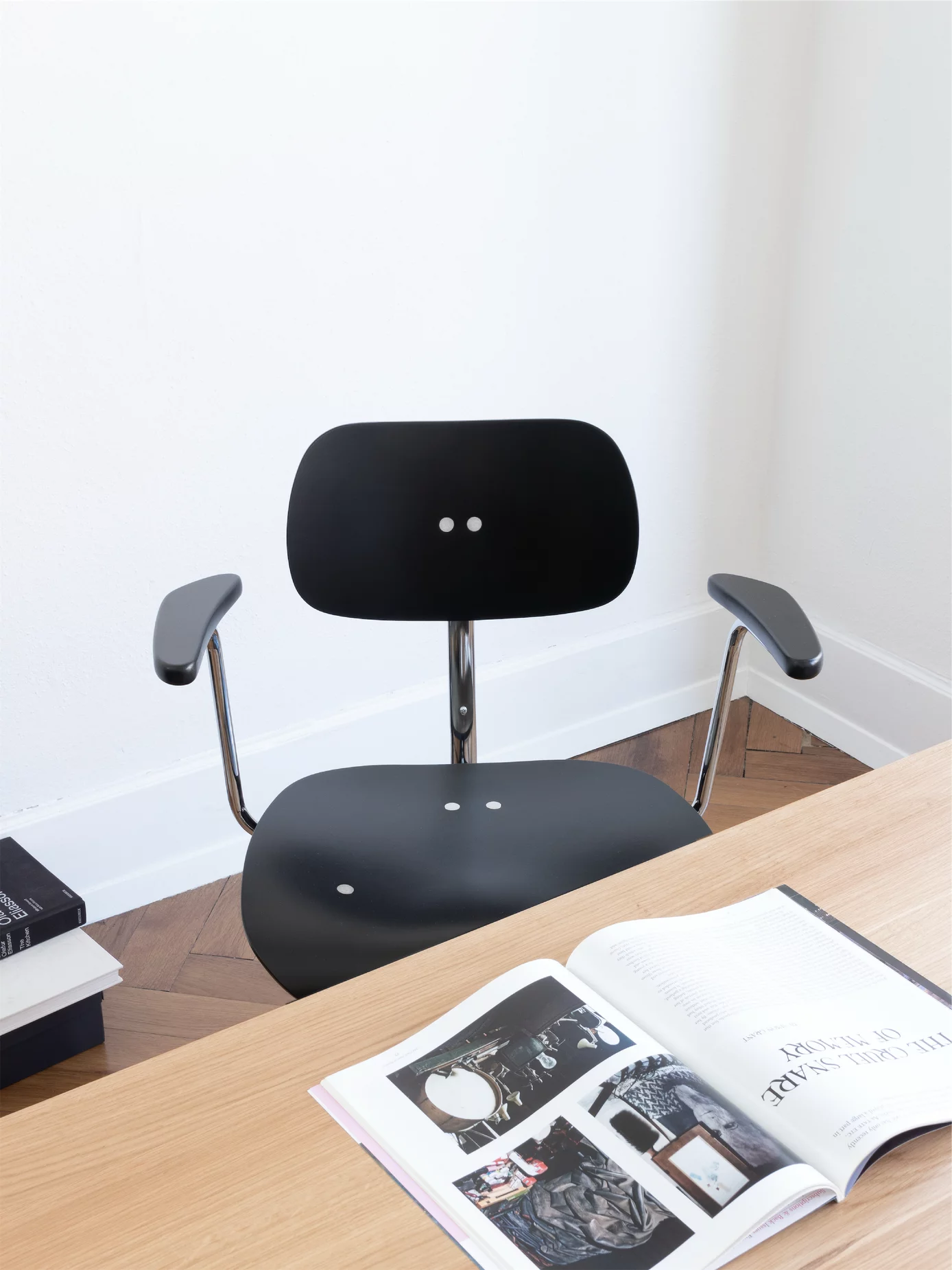 SBG 197R bar stool – Classic Collection