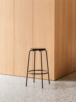 wilde-spieth_classic-collection_sb38_7.jpg SB 38 chair – Classic Collection