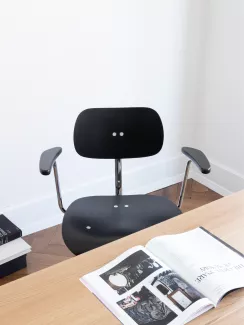 SBG 197R bar stool – Classic Collection